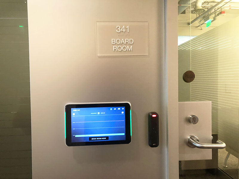 UNLV Harrah Hospitality - Connect Digital Meeting Room Signs from Visix