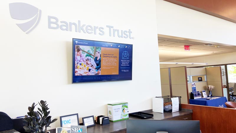 Bankers Trust Digital Signage by Visix