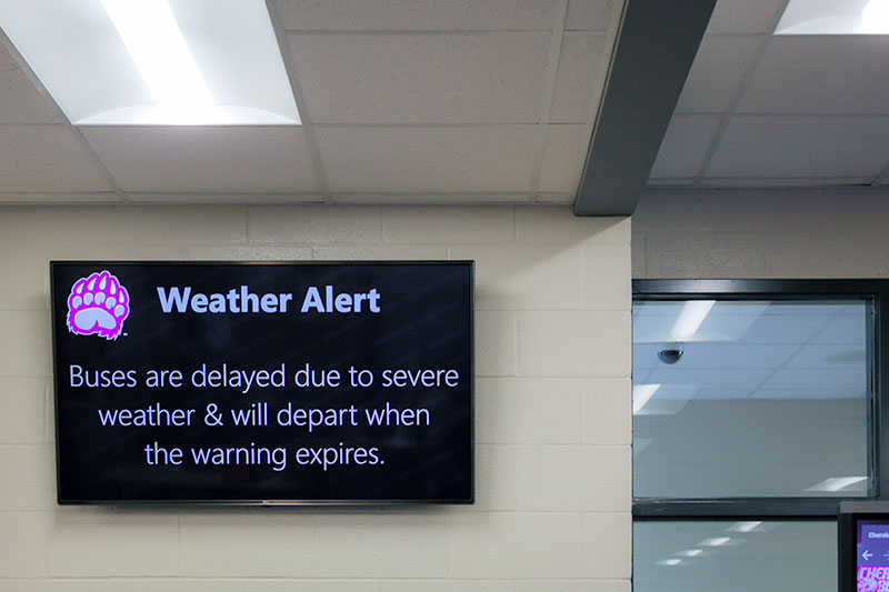 Hall County School District uses digital signs to show localized and district-wide alerts on screens